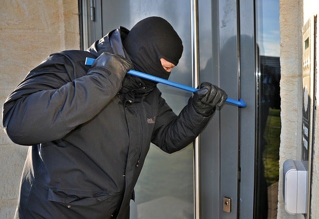 Piel de Policía: Crecen los robos con violencia en domicilios tras el confinamiento Piel de Policía: Crecen los robos con violencia en domicilios tras el confinamiento