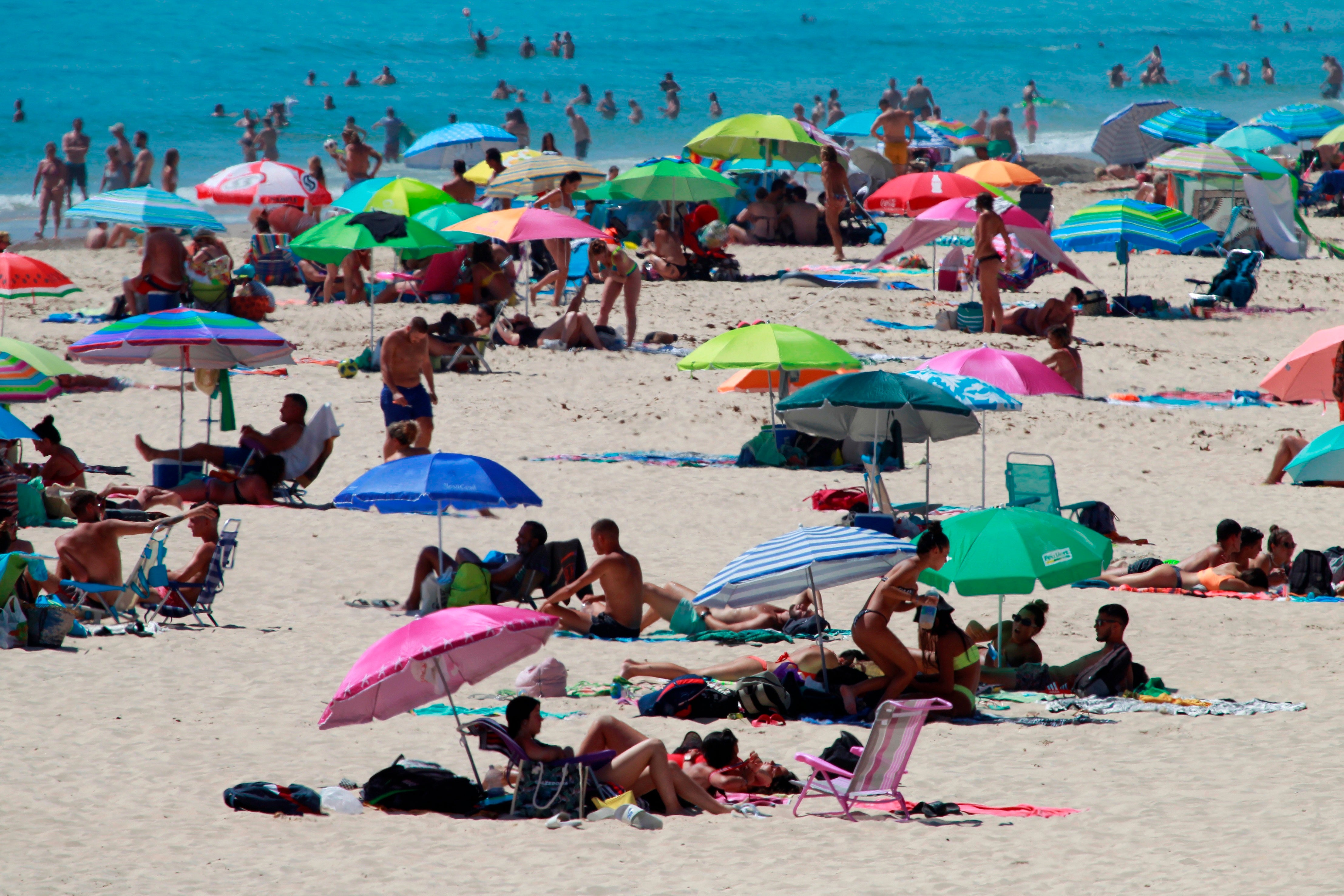 La Consulta Médica: ¿Son preocupantes los nuevos brotes de coronavirus en España? La Consulta Médica: ¿Son preocupantes los nuevos brotes de coronavirus en España?