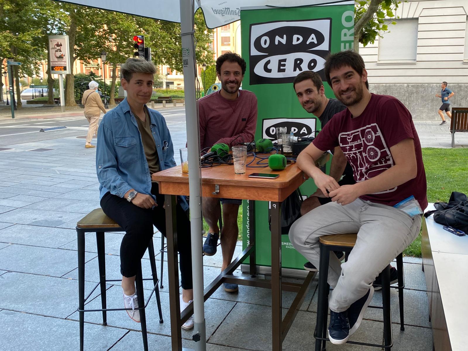 "Caliente, Caliente" desde La Botería "Caliente, Caliente" desde La Botería