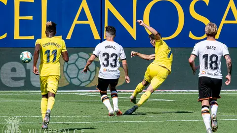 Gerard Moreno anota ante el Valencia Gerard Moreno anota ante el Valencia
