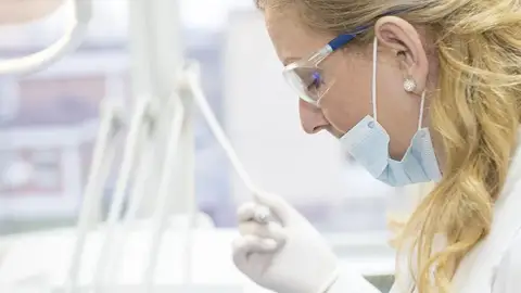 El Colegio de Médicos de Zaragoza reclama más medidas para proteger a los trabajadores Agresiones médicos