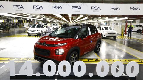 Un C3 rojo con techo negro se ha convertido en la unidad 14 millones.