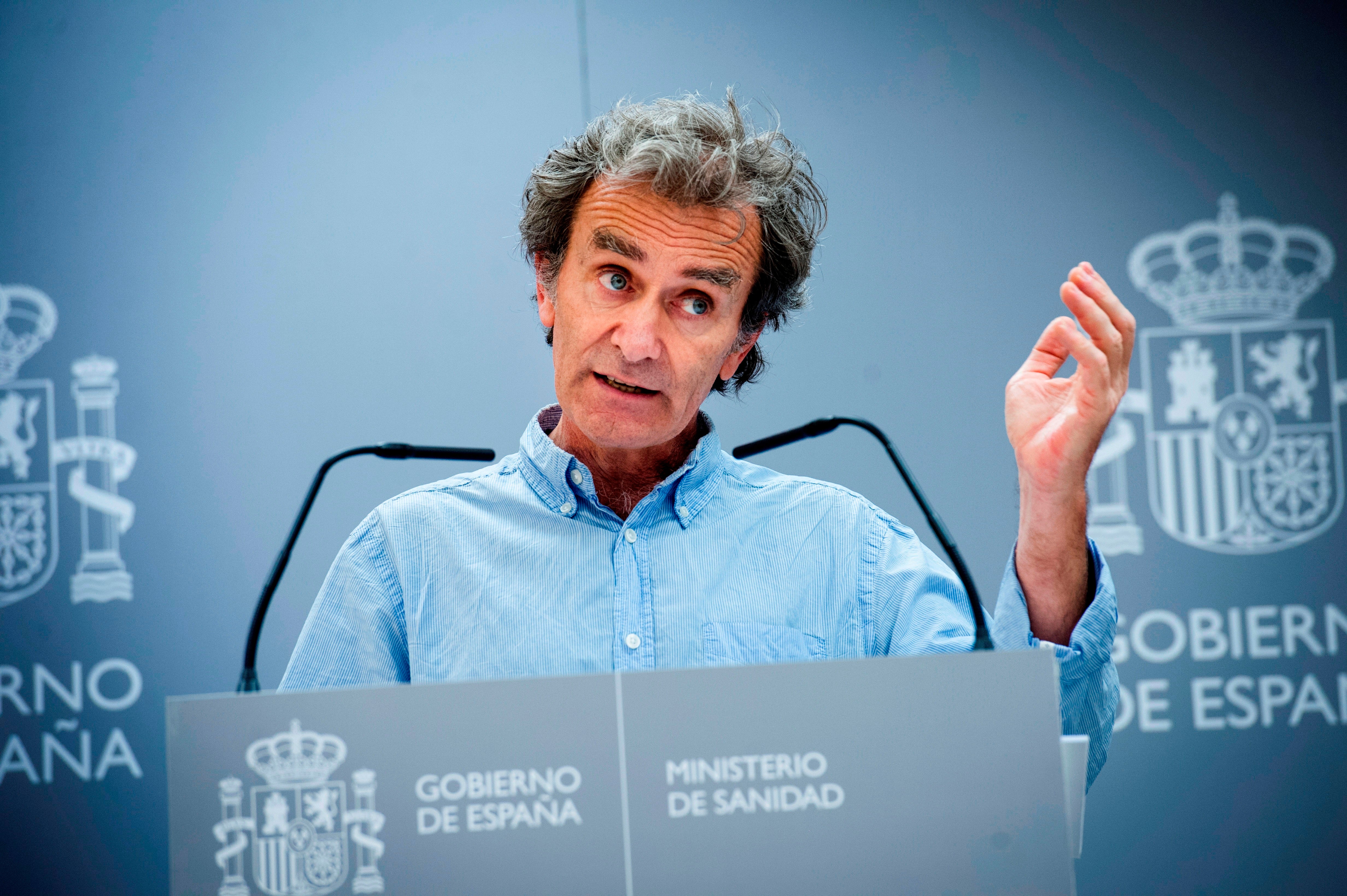 Simón, preocupado por los brotes y nuevos contagios 15 días después del fin del Estado de alarma Simón, preocupado por los brotes y nuevos contagios 15 días después del fin del Estado de alarma