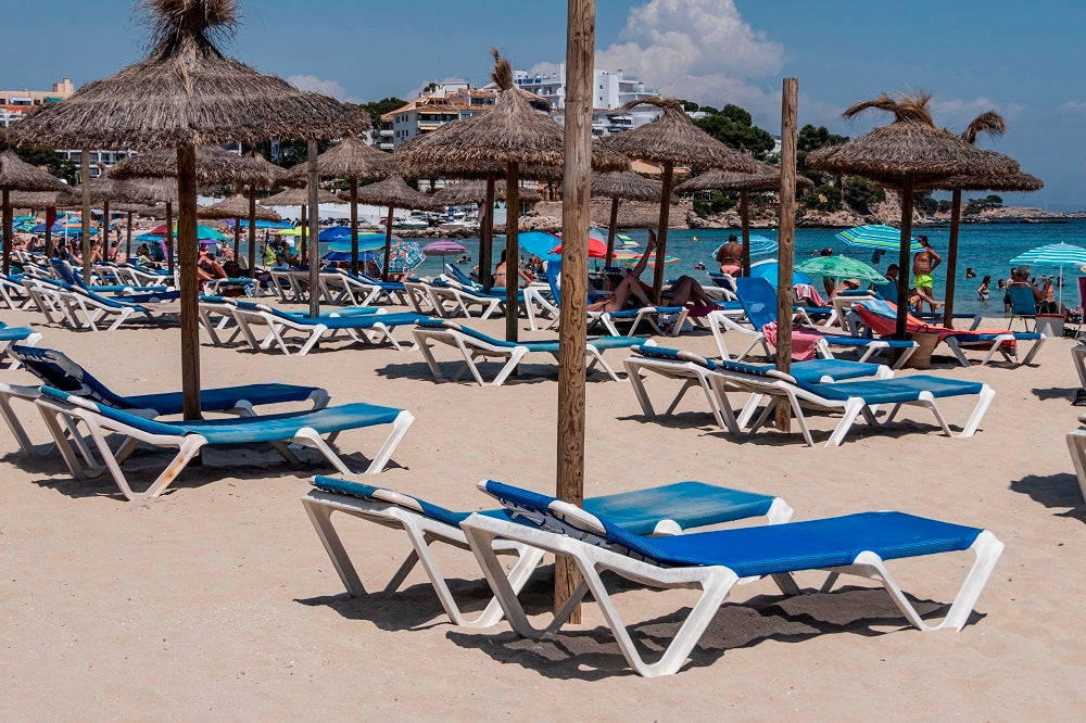 El dilema: ¿Debemos invitar a aquellos amigos y familiares gorrones a la casa de la playa? El dilema: ¿Debemos invitar a aquellos amigos y familiares gorrones a la casa de la playa?