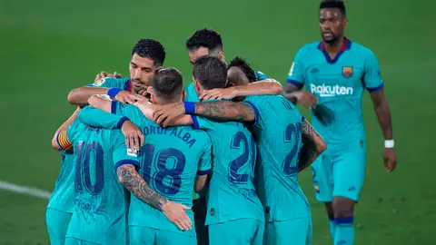 Los jugadores del Barcelona celebran un gol ante el VIllarreal Los jugadores del Barcelona celebran un gol ante el VIllarreal