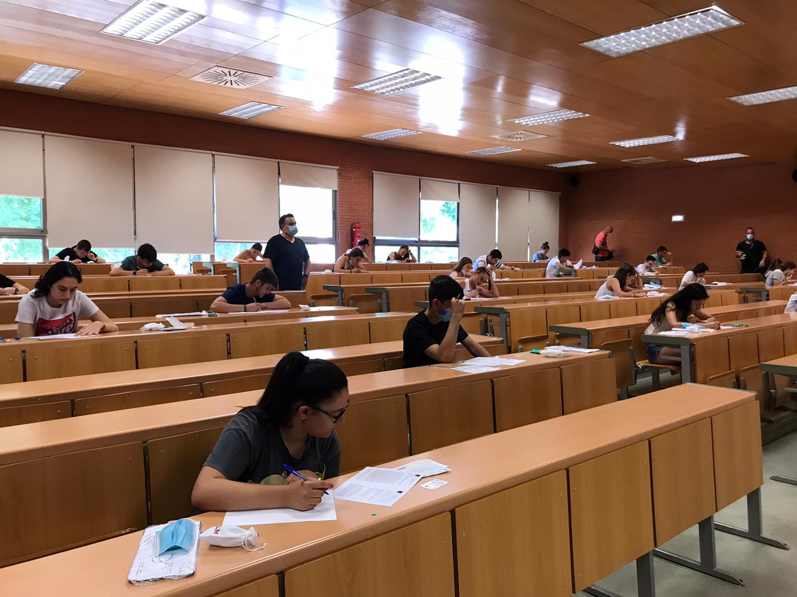 Comienza con normalidad una EvAU marcada por las consecuencias del coronavirus Comienza con normalidad una EvAU marcada por las consecuencias del coronavirus