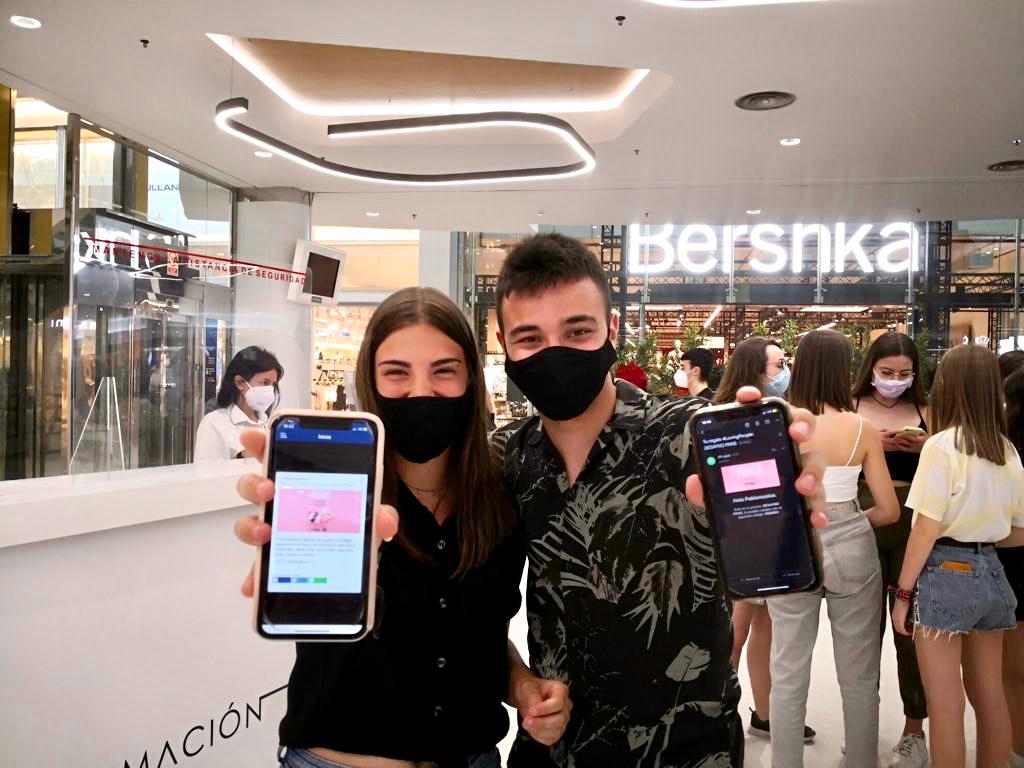 El Centro Comercial L'Aljub crea el movimiento Loving People para generar un flujo de empatía y solidaridad El Centro Comercial L'Aljub crea el movimiento Loving People para generar un flujo de empatía y solidaridad