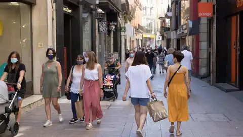 Ambiente de normalidad en el Carrer Major de Lleida, comarca del Segrià Ambiente de normalidad en el Carrer Major de Lleida, la capital de la comarca del Segrià