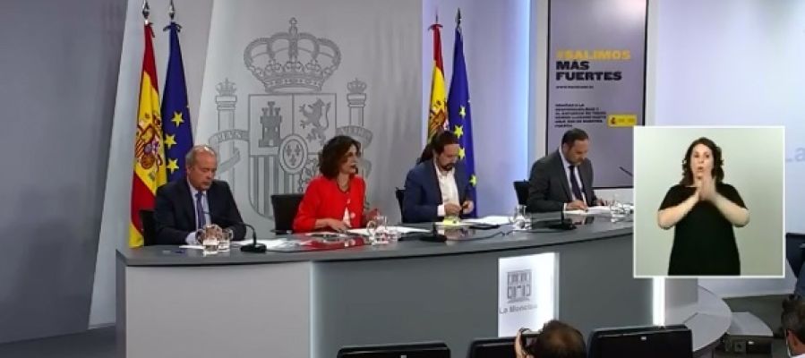 Rueda de prensa tras el Consejo de Ministros Rueda de prensa tras el Consejo de Ministros