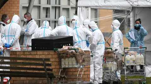 Melbourne, bajo bloqueo en un esfuerzo por frenar la propagación del coronavirus Melbourne, bajo bloqueo en un esfuerzo por frenar la propagación del coronavirus