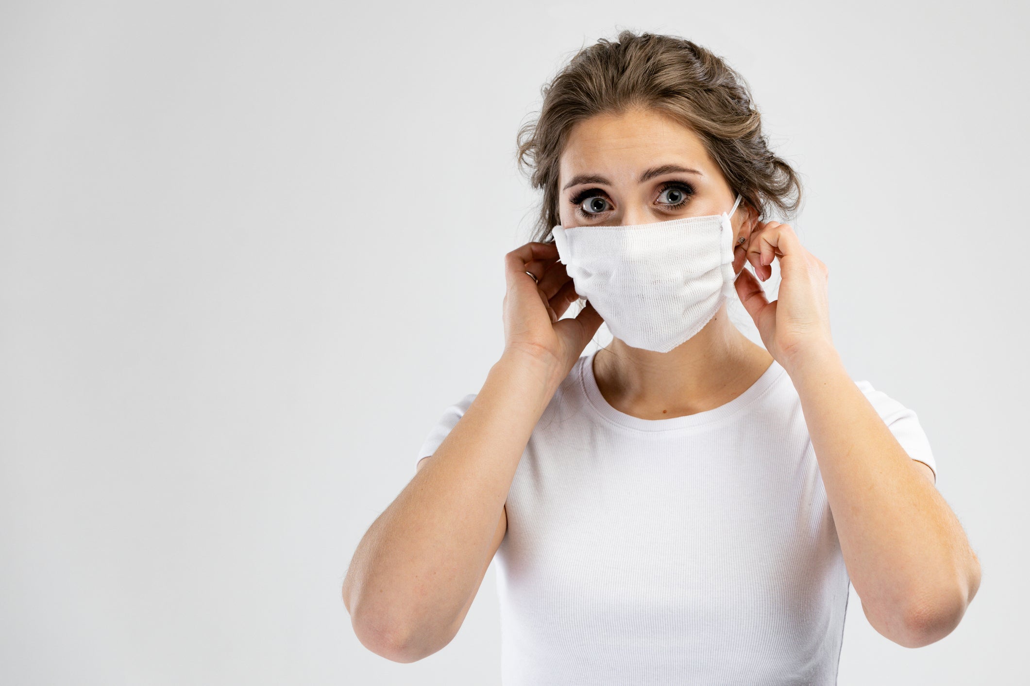 Ahora que estamos obligados a llevar mascarilla: ¿cómo seducir con la mirada? Ahora que estamos obligados a llevar mascarilla: ¿cómo seducir con la mirada?