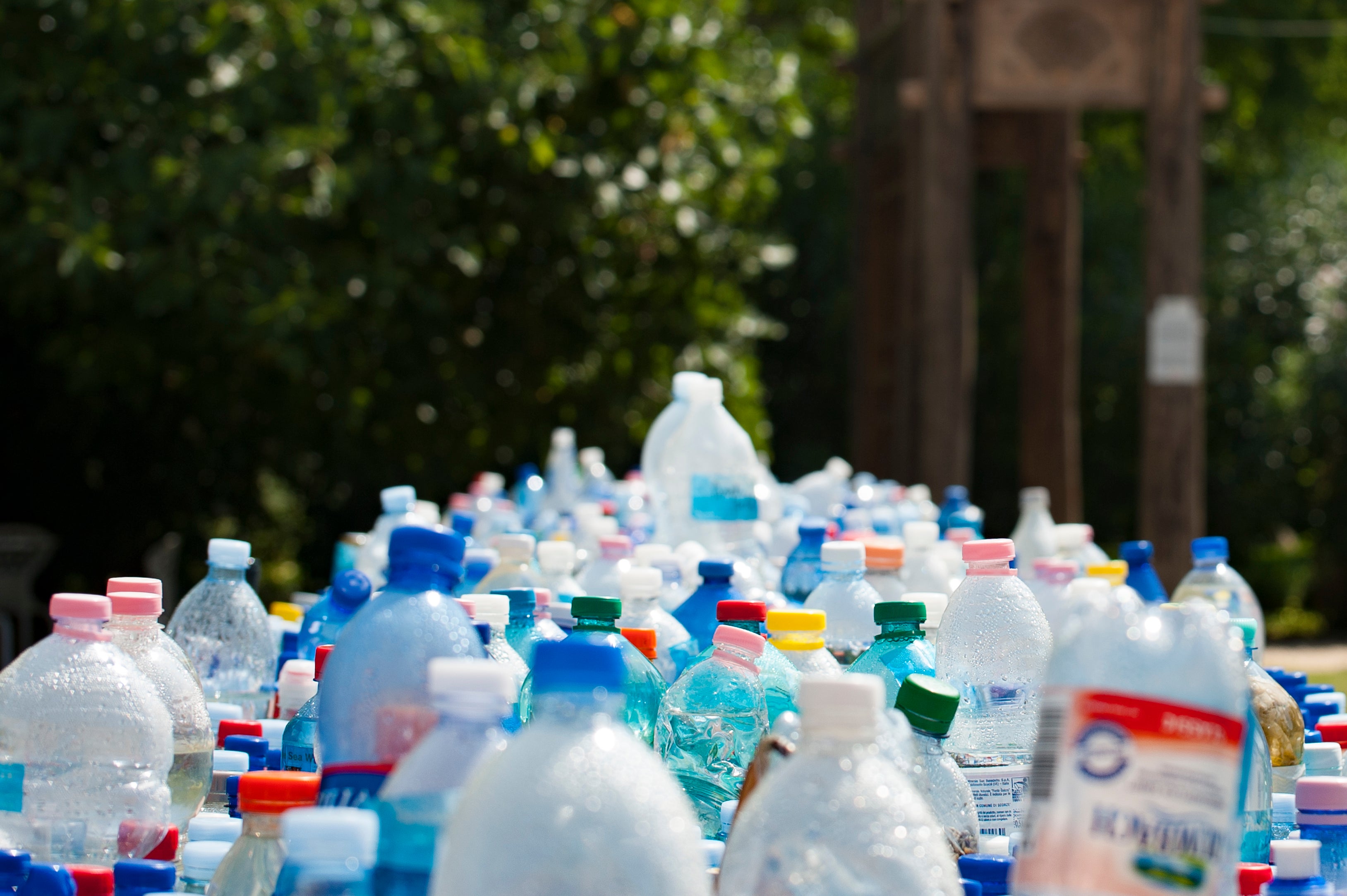 A debate: ¿Son necesarias las políticas prohibicionistas de la utilización de plásticos? A debate: ¿Son necesarias las políticas prohibicionistas de la utilización de plásticos?