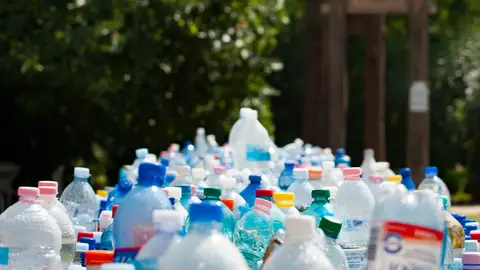 Botellas de plástico Botellas de plástico