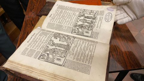 Todos los libros tienen gran valor hist&oacute;rico