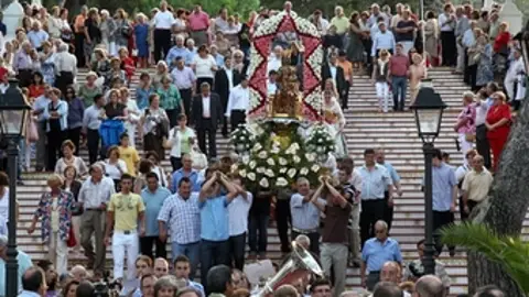 El consell rector de festes acorda suspendre les festes de setembre El Consell Rector de Festes acorda la suspensió de les festes patronals de la Verge de Gràcia, que havien de celebrar-se del 4 al 13 de setembre.