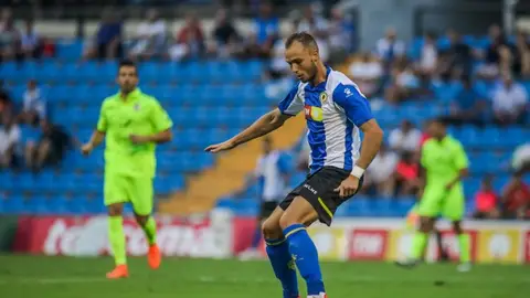 Pablo Íñiguez, en una acción con el Hércules. Pablo Íñiguez, en una acción con el Hércules.