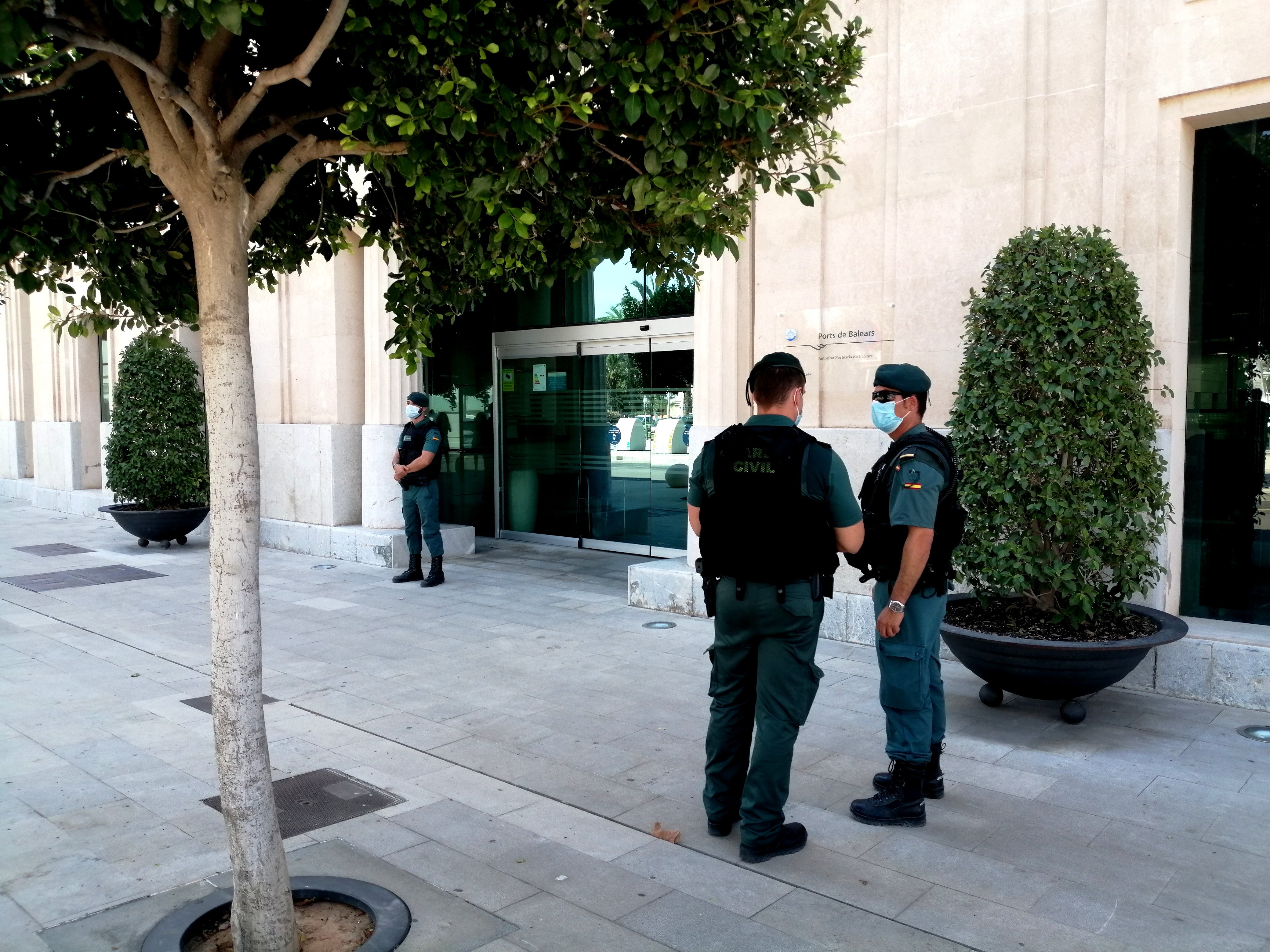 Armengol, sobre la Autoritat Portuaria: "El Govern estará a la altura de las circunstancias cuando haya que tomar decisiones" Armengol, sobre la Autoritat Portuaria: "El Govern estará a la altura de las circunstancias cuando haya que tomar decisiones"