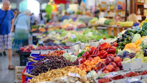 Imagen de archivo de un mercado de alimentos.