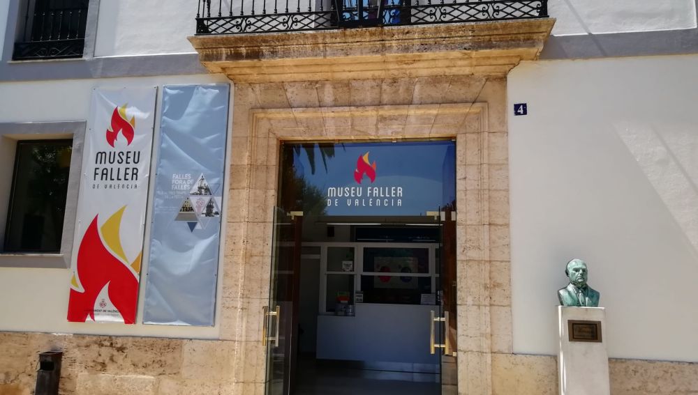 Los Museos Fallero y de la Semana Santa Marinera reabren sus puertas 