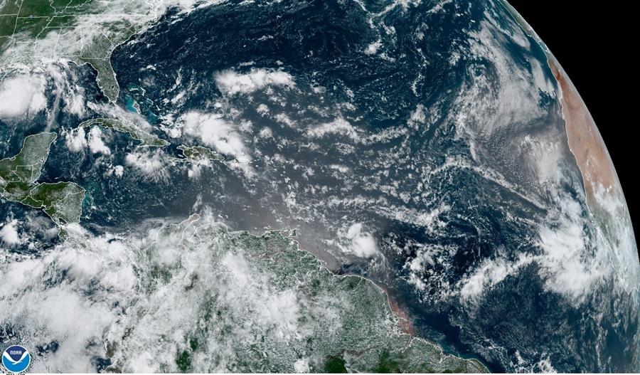 La tormenta tropical Hanna avanza por México tras su paso por Texas La tormenta tropical Hanna avanza por México tras su paso por Texas