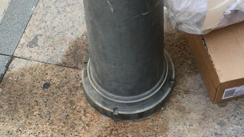 Aspecto junto a farola