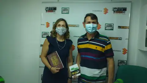 Teresa Zaragoza y Manolo Villalón Embajadas Fiestas Villajoyosa