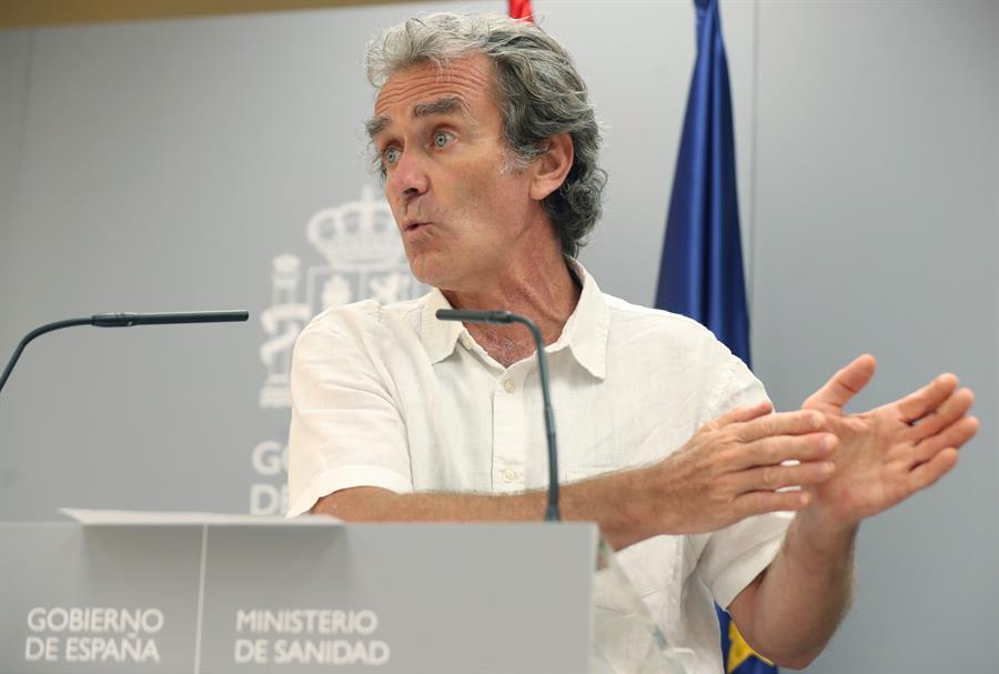 Fernando Simón: "No hubo Comité de desescalada, los informes eran de Sanidad" Fernando Simón: "No hubo Comité de desescalada, los informes eran de Sanidad"