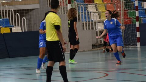 Lara celebra el primer gol del Xaloc