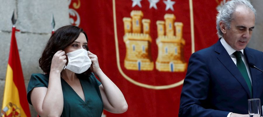 La presidenta de la Comunidad de Madrid, Isabel Díaz Ayuso, y el consejero de Sanidad, Enrique Ruiz Escudero La presidenta de la Comunidad de Madrid, Isabel Díaz Ayuso, y el consejero de Sanidad, Enrique Ruiz Escudero