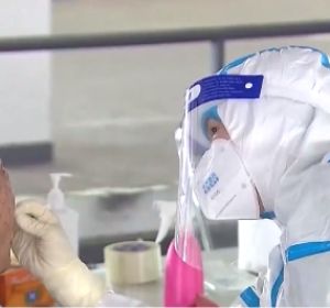En cuatro días más de un millón de personas se han contagiado de coronavirus en todo el mundo En cuatro días más de un millón de personas se han contagiado de coronavirus en todo el mundo