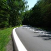 El principal déficit de las carreteras aragonesas es el mantenimiento del firme