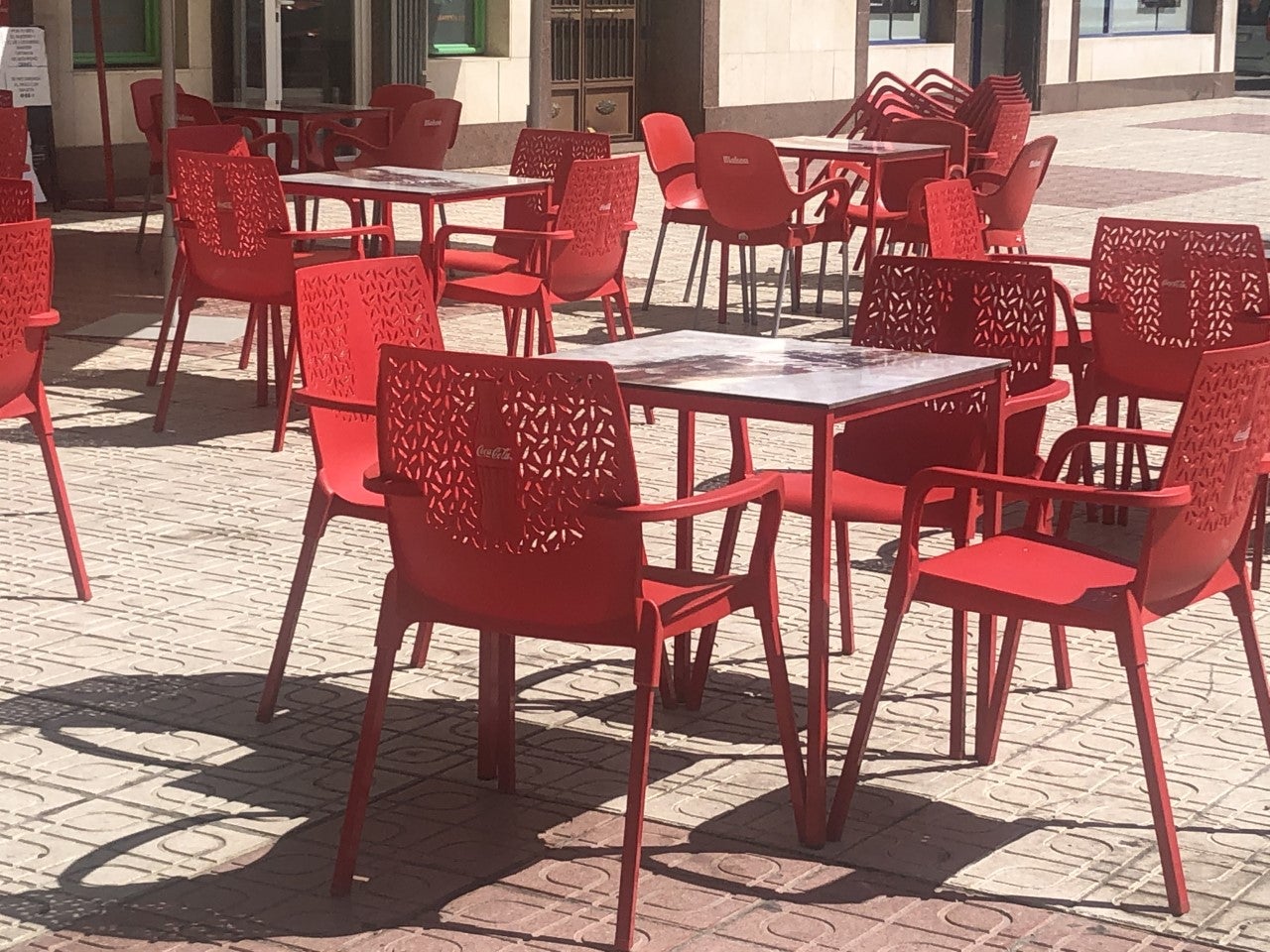 Los hosteleros se sienten engañados por el adelanto del horario de cierre Los hosteleros se sienten engañados por el adelanto del horario de cierre