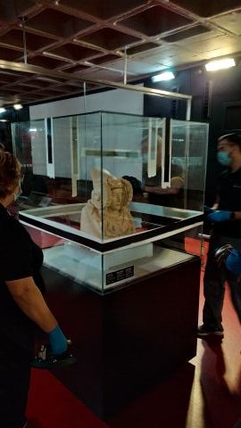La r&eacute;plica de la Dama de Elche ya est&aacute; en el MAHE tras regresar de Ir&aacute;n 