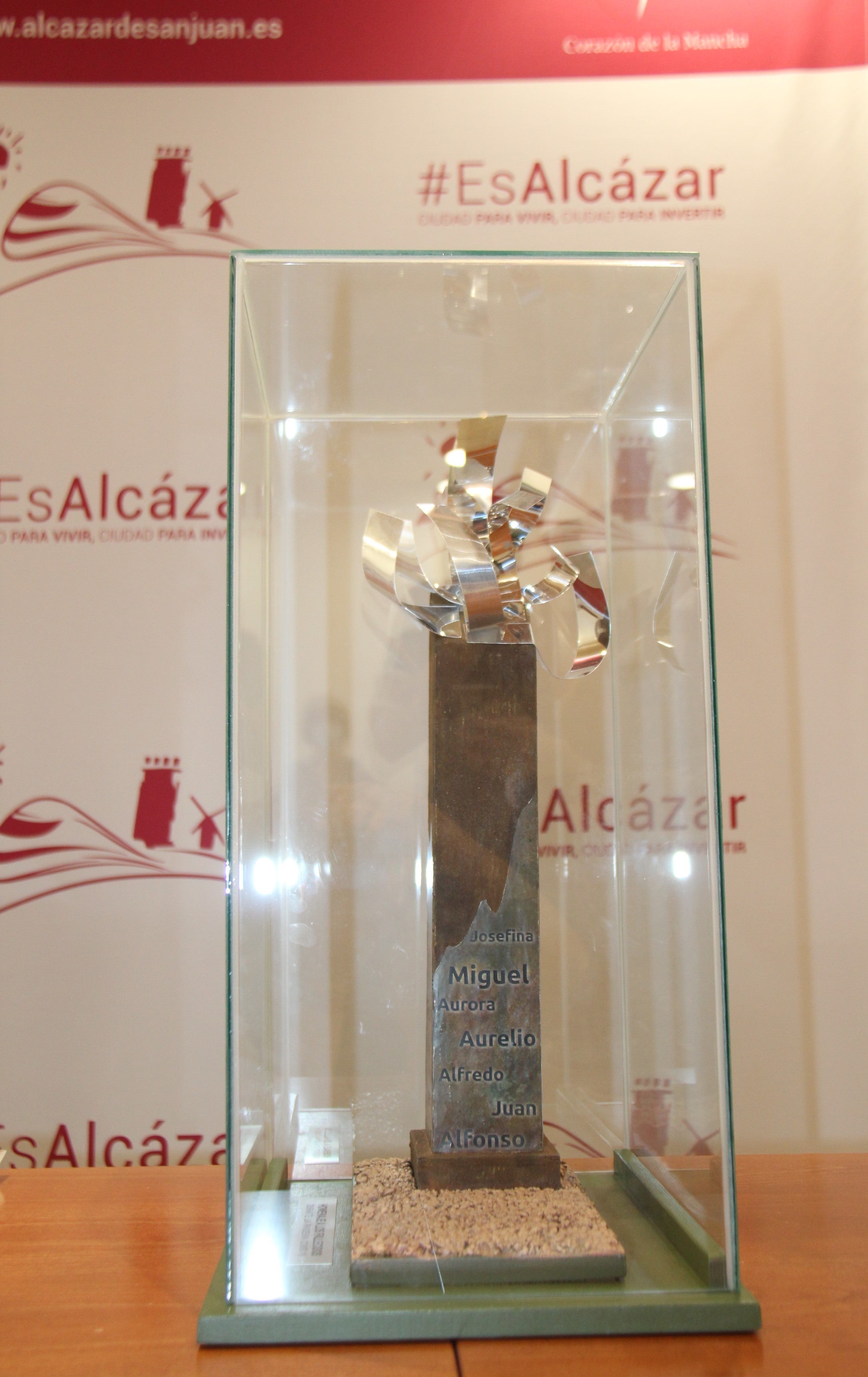 Una escultura de Diego Muñoz seleccionada para homenajear a las víctimas del COVID 19 Una escultura de Diego Muñoz seleccionada para homenajear a las víctimas del COVID 19