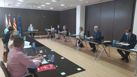 Imagen de la reuni&oacute;n del Consejo de Administraci&oacute;n de la Autoridad Portuaria de Alicante.