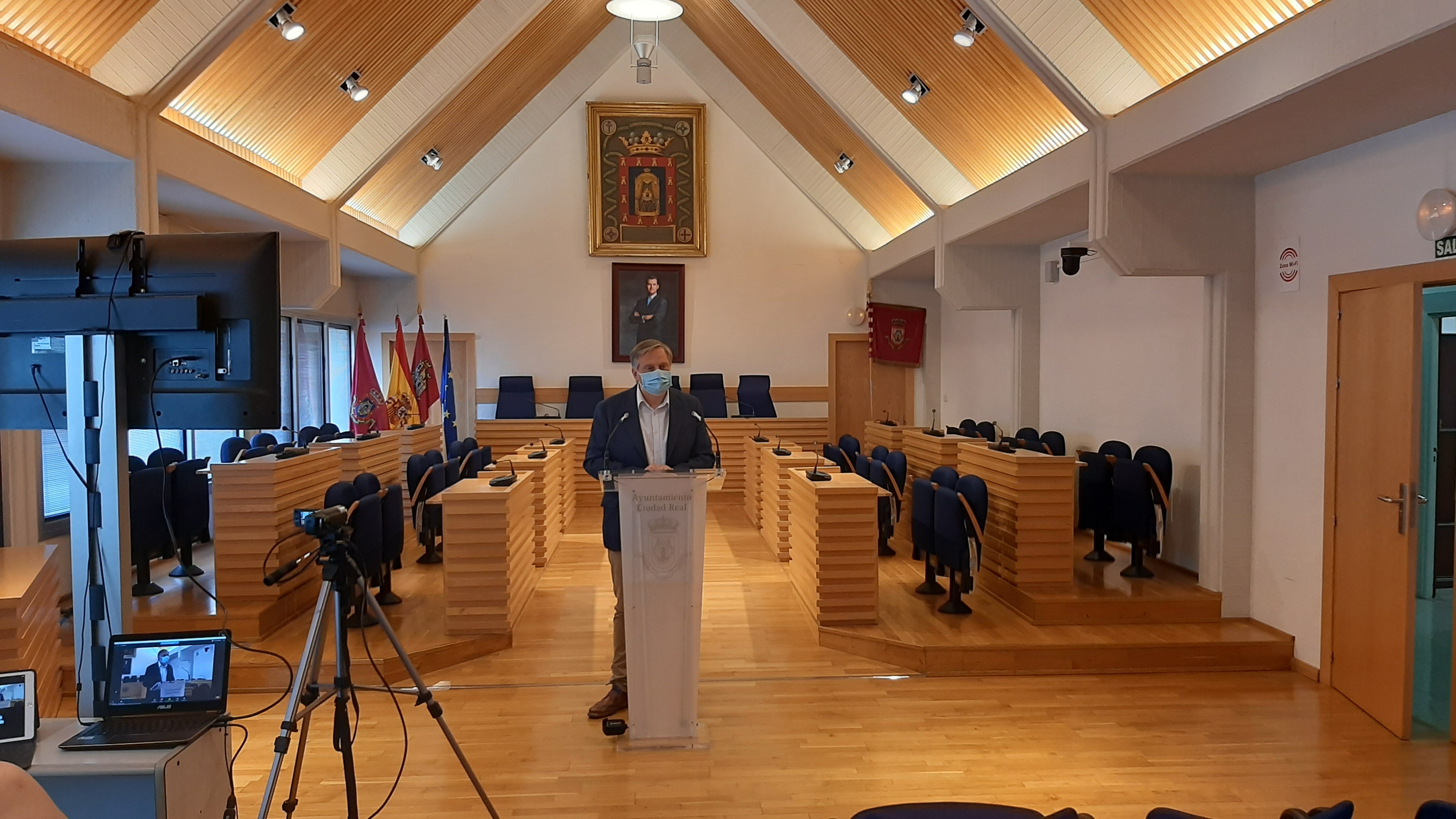 Cañizares acusa al Gobierno de querer apropiarse de los 22 millones del remanente del Ayuntamiento de Ciudad Real Cañizares acusa al Gobierno de querer apropiarse de los 22 millones del remanente del Ayuntamiento de Ciudad Real