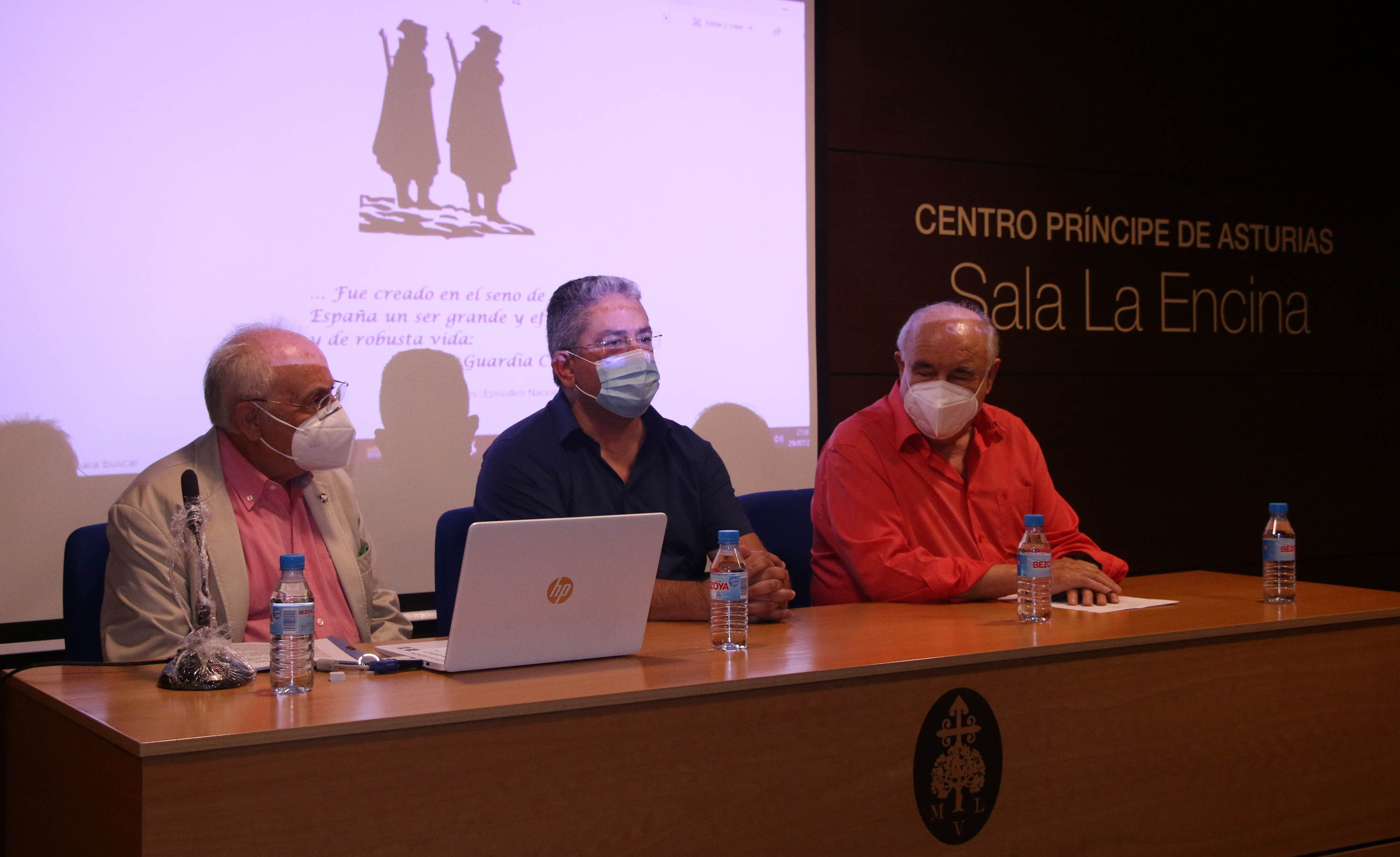 Conferencia sobre la historia de la Guardia Civil por el cronista de Lillo Conferencia sobre la historia de la Guardia Civil por el cronista de Lillo