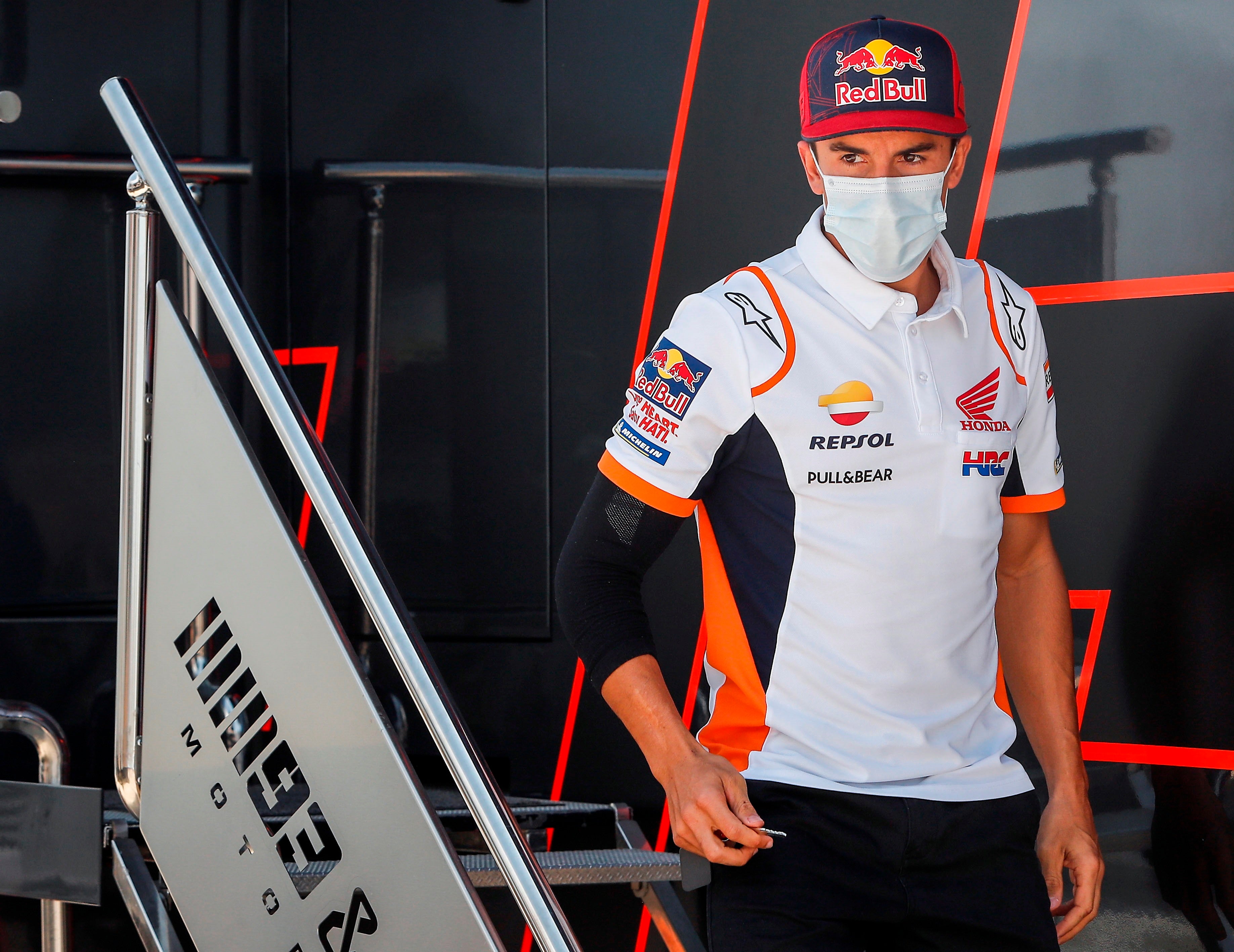 Marc Márquez se despide del Mundial de Moto GP y estará "dos o tres meses" de baja Marc Márquez se despide del Mundial de Moto GP y estará "dos o tres meses" de baja