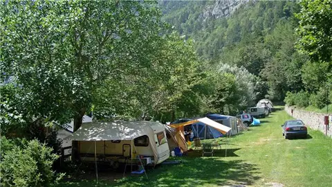Camping en Aragón Una de la zona de camping en Aragón