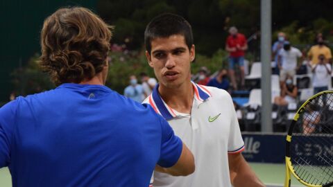 Carlos Alcaraz al acabar el encuentro frente a Joao Sousa