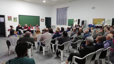 Asamblea vecinal en Cuartillos