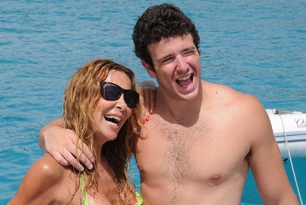 El homenaje de Ana Obregón a su hijo Áless: comparte el último texto que encontró en su móvil El homenaje de Ana Obregón a su hijo Áless: comparte el último texto que encontró en su móvil