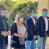 Instantes de la reunión mantenida hoy en el Ayuntamiento 