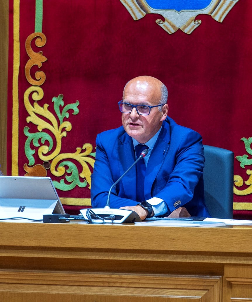 Baltar lamenta que el Gobierno desconvoque la reunión de la FEMP por segunda vez Baltar lamenta que el Gobierno desconvoque la reunión de la FEMP por segunda vez