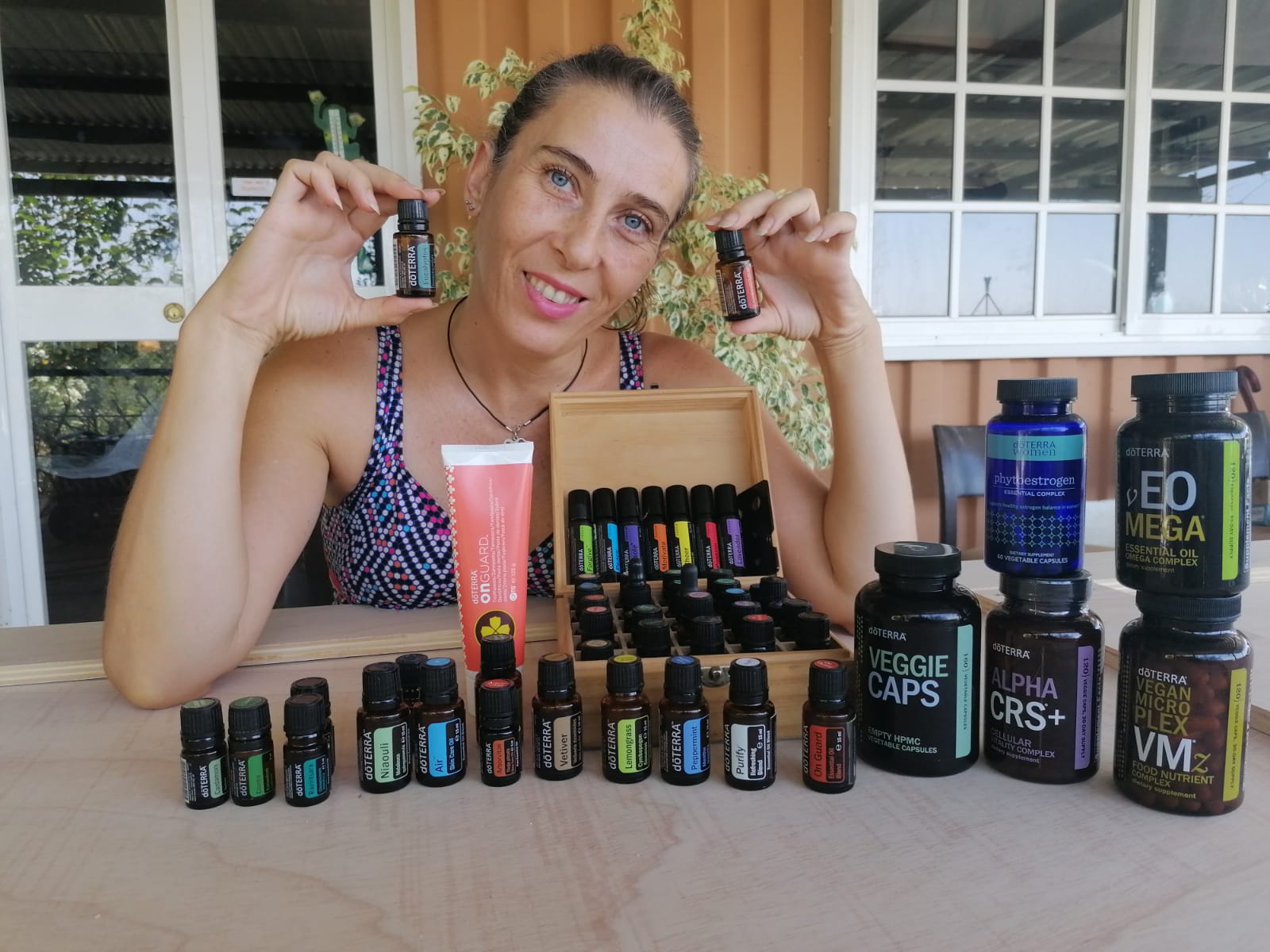 Los aceites esenciales de DoTerra aportan un sinfín de propiedades a través de sus diferentes usos Los aceites esenciales de DoTerra aportan un sinfín de propiedades a través de sus diferentes usos