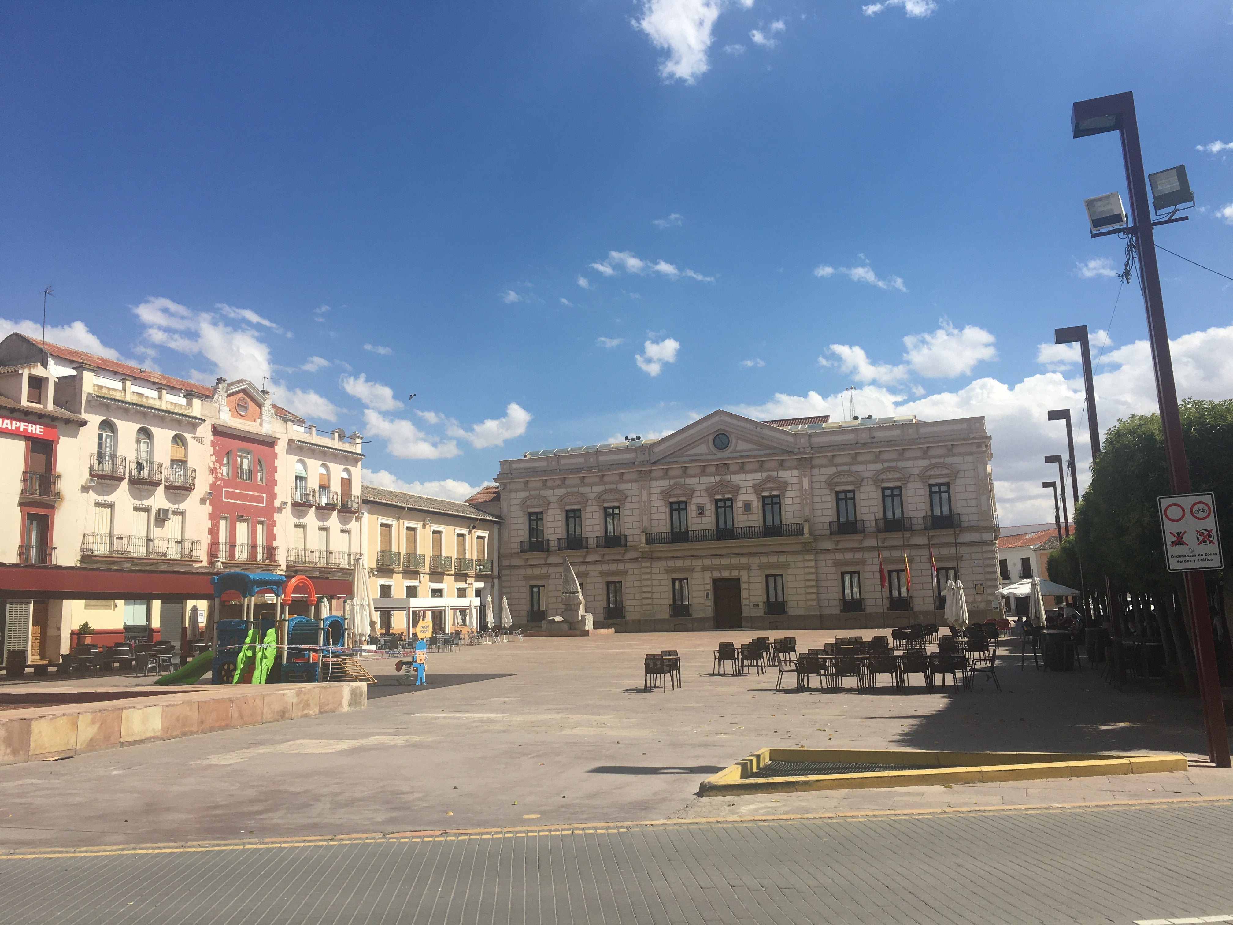 10 Positivos confirmados en el brote de Alcázar de San Juan 10 Positivos confirmados en el brote de Alcázar de San Juan