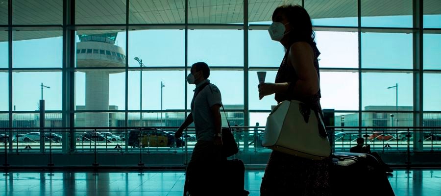 Suiza impone una cuarentena de diez días a los viajeros procedente de España aunque excluye a Canarias y Baleares Suiza impone una cuarentena de diez días a los viajeros procedente de España aunque excluye a Canarias y Baleares