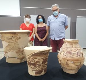 El Museo Arqueológico de Elda restaura ocho piezas del Yacimiento de El Monastil El Museo Arqueológico de Elda restaura ocho piezas del Yacimiento de El Monastil