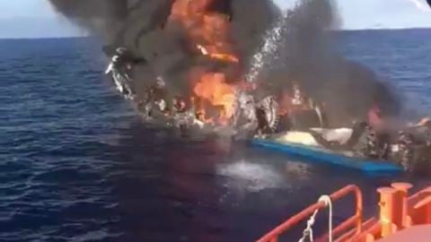 El Estrella del Rosario ha quedado totalmente destruido como consecuencia del fuego.