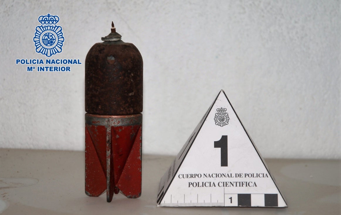 Hallan en un trastero de Alcázar una granada de mortero de la Guerra Civil Hallan en un trastero de Alcázar una granada de mortero de la Guerra Civil